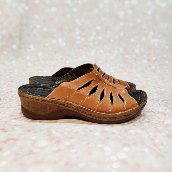Josef Seibel European Comfort Leather Sandal - Picture 4 of 8